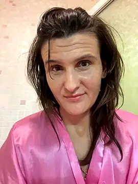 nikaswan2831 - NikaSwan2831's free webcam - UK Sex Cams