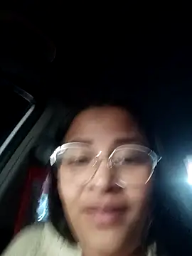  Luceroxxx7 chat room