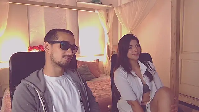 laila_asher - Laila_asher's free webcam - UK Sex Cams