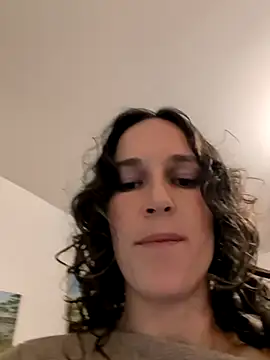 Webcam Model (forbiddenbabygirl)  is live.Free join now!