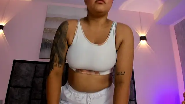 crisstalstwart - CrisstalStwart's free webcam - UK Sex Cams