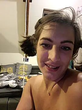 lola-69-x - LoLa-69-X's free webcam - UK Sex Cams