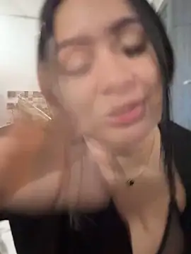 pretty_isadora - Pretty_Isadora's free webcam - UK Sex Cams