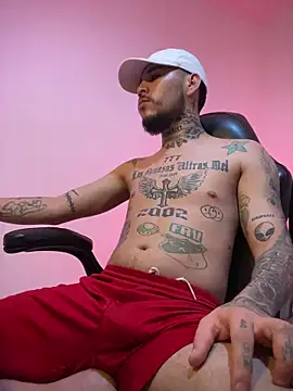 Live gay webcam of Junihn0