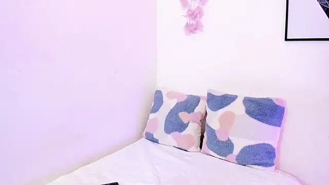 dullce77 - Dullce77's free webcam - UK Sex Cams