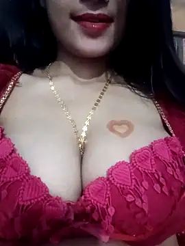 Webcam Model (Hot-Soniya733)  is live.Free join now!