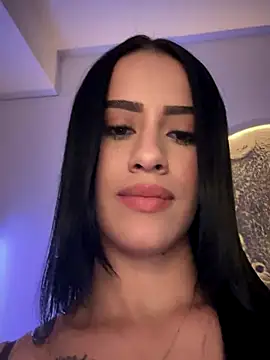 Webcam Model (SarahhSmitth1)  is live.Free join now!