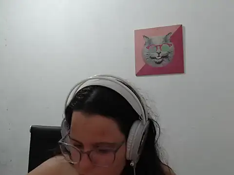 isanhaiaka live cam screenshot female from Brazil on PornAJ – Adult Videos, Live Cams & Chat