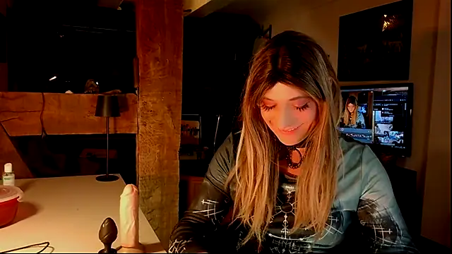 DYasmin69 Live Webcam on Stripchat