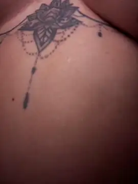 Webcam Model (AlanaRouss)  is live.Free join now!