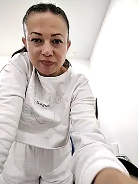 Madisson-04_ Live Webcam on Stripchat