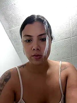 liceet (F young) - Interrupt class and masturbate