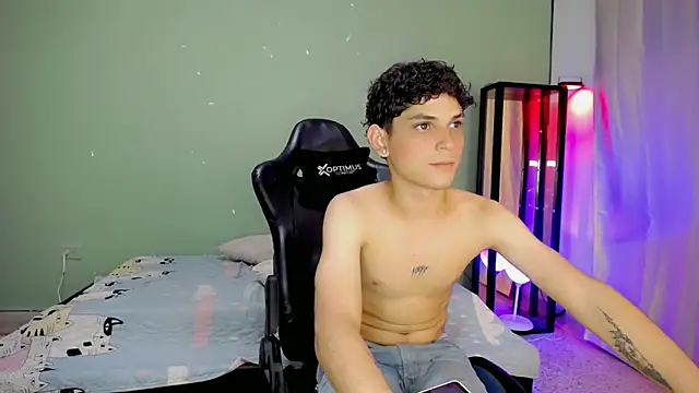 dilan_hott_ (M twink) - CUM IN PUBLIC💦🔥