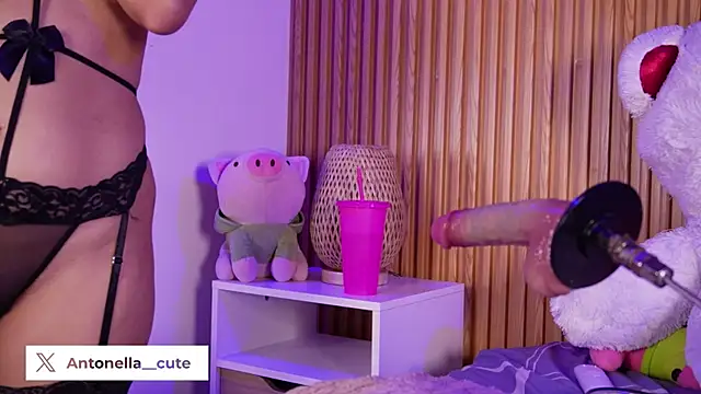  Antonella_cutee chat room