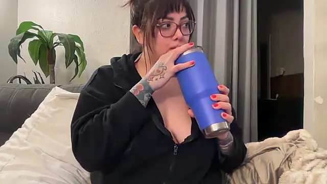 Pumpkin_bunny's Stripchat show and profile