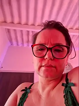 mariapau_83 (F milf) - Dildo In pussy