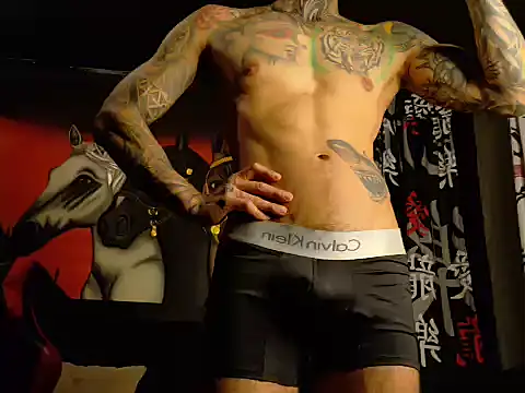 Live webcam thumbnail of Molotov_Explosive from . Watch my show!