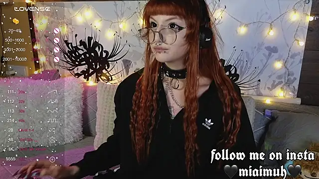 mia__yui (F teen) - MAKE ME WET