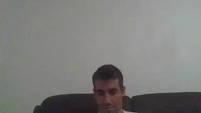 julioishere4you (Ask my age) - naked