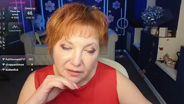 kira_kirke - Kira_Kirke's free webcam - UK Sex Cams