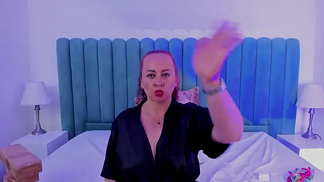  ChannelFox__ chat room