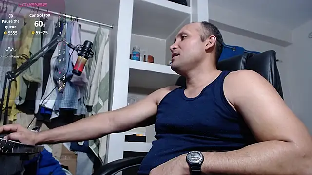 lewislamxxx_hot (Ask my age) - Make Your Macho Cum