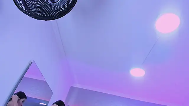 mariaflowers - MariaFlowers's free webcam - UK Sex Cams