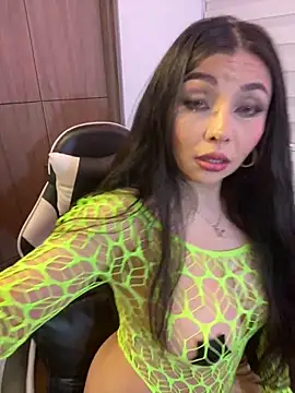 katedelatorre - KateDeLatorre's free webcam - UK Sex Cams