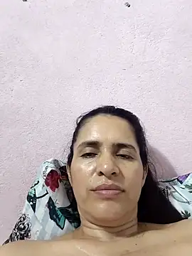 Webcam Model (Selenahot23sexy)  is live.Free join now!