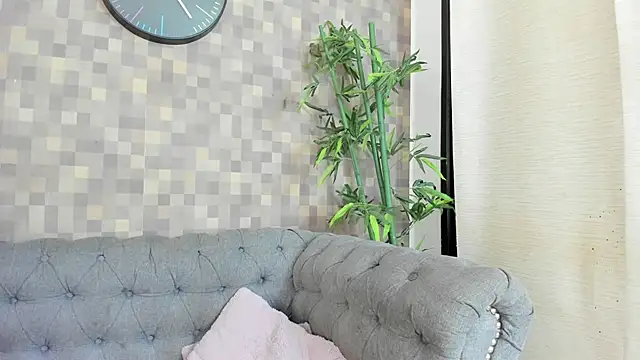  julieta_aguilar1 chat room