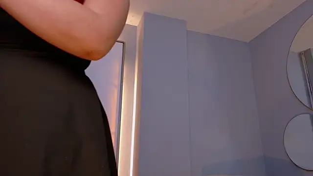 violettcastel - ViolettCastel's free webcam - UK Sex Cams