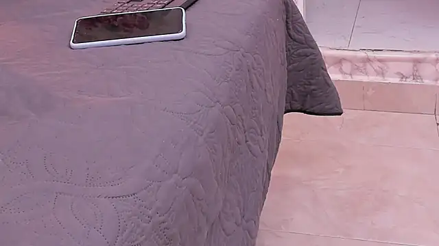 sasha_brownie__ - SASHA_BROWNIE__'s free webcam - UK Sex Cams