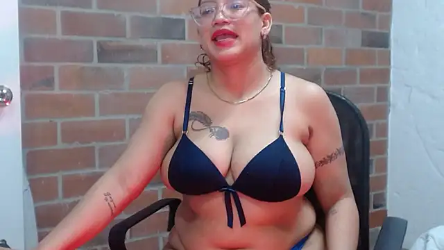 samantha__karolstone