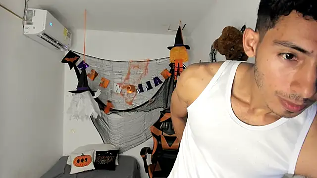 jhosep_hamilton - Jhosep_hamilton's free webcam