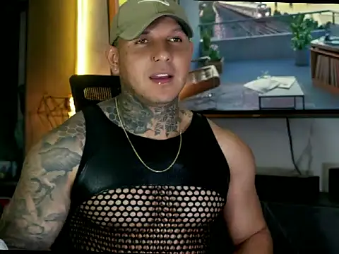 maximo_vega - MAXIMO_VEGA's free webcam - UK Sex Cams