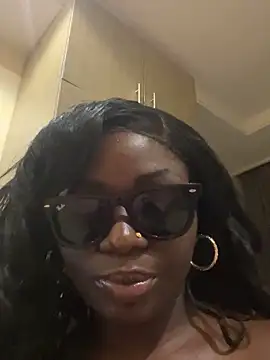 Webcam Model (Sweetbootty)  is live.Free join now!