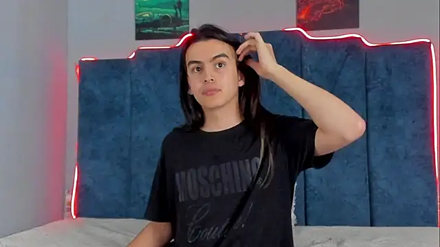 sky_link_ - Sky_link_'s free webcam - UK Sex Cams