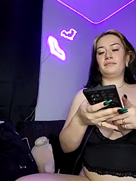 harleydemon666 - HarleyDemon666's free webcam - UK Sex Cams