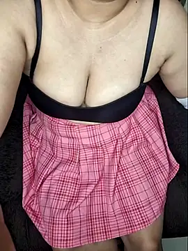 Webcam Model (linishaltelugugirl)  is live.Free join now!