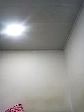 Webcam Model (HALAIA_HOT)  is live.Free join now!