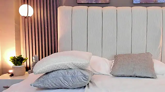 giannacolling1 - GiannaColling1's free webcam - UK Sex Cams