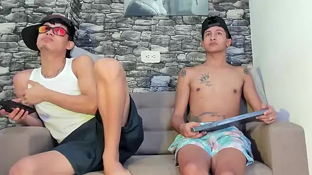  gustavo_saaled19_ chat room