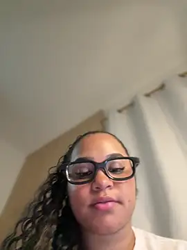 lucy_wilson5 - Lucy_wilson5's free webcam - UK Sex Cams