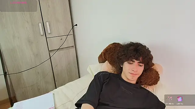 nude_boy18 (M twink) - Cum at goal