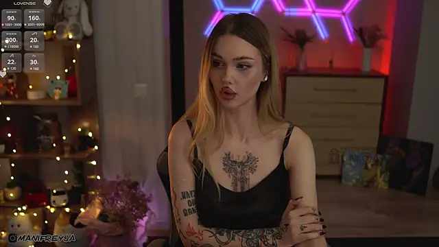 manifreyja - ManiFreyja's free webcam - UK Sex Cams