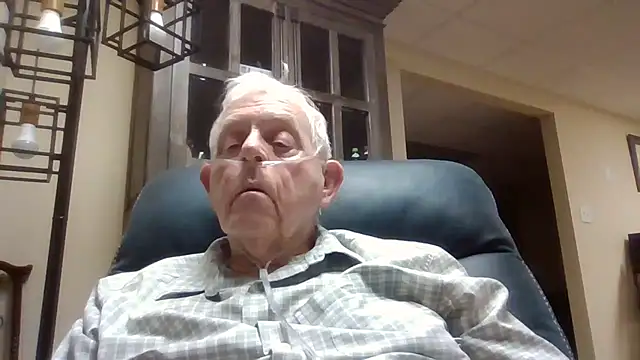 bootlegmanz (M grandpa) - #american #blondes #cam2cam #cheapest-privates #chunky #dirty-talk #ejaculation #grandpas #hd #jerk-off-instruction #masturbation #recordable-privates #sexting #straight #white