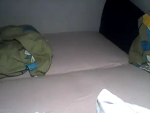 seksowny1990 (Ask my age) - Ktoś coś prywatnie?