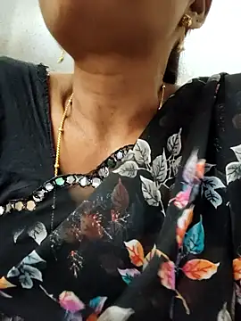 Webcam Model (Gautami-telugu)  is live.Free join now!