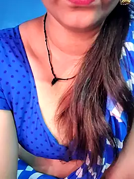 Webcam Model (jaan-step)  is live.Free join now!