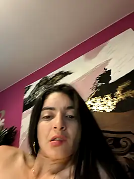 Webcam Model (Sam_Sara)  is live.Free join now!